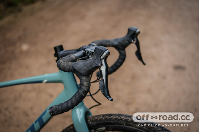 Giant gravel bike revolt 1 hot sale